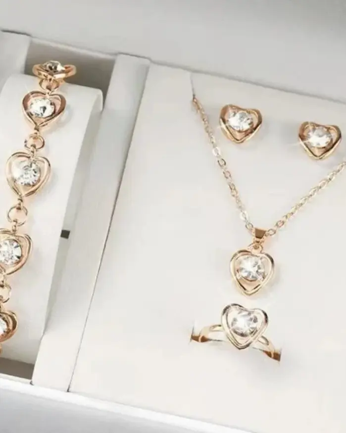 Conjunto de 4 Uds. De collar de cristal con forma de corazón para mujer, pulsera, anillo, pendiente, exquisito conjunto de joyería para fiesta y boda, regalo de vacaciones 2