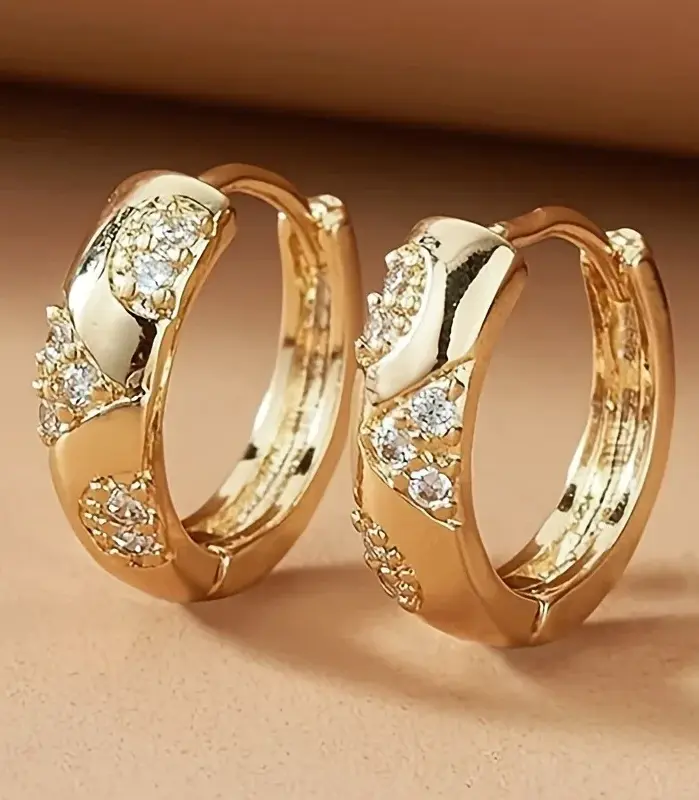 Pendientes de aro elegantes de Color dorado para mujer, accesorios para las orejas de circonia cúbica brillantes y exquisitos, joyería de fiesta usable diaria discreta 1