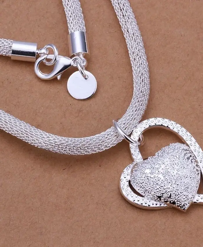collar de plata de ley 925 con dije de corazón para boda, collar de amor para mujer, joyería de plata de 18 pulgadas de lujo Noble 1