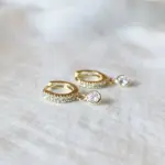 pendientes colgantes de disco simples para mujer, piedra CZ con incrustaciones, accesorios de moda para mujer, joyería versátil para uso diario para niñas 4
