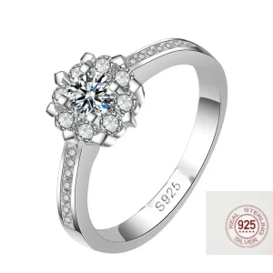 Anillo clásico de Plata de Ley 925 de lujo para mujer, joyería de copo de nieve, anillo de diamante simple de 30 quilates, anillo de mujer de diamante de imitación 1