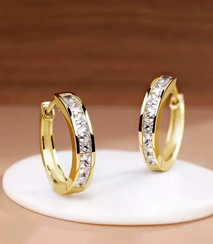 pendientes de aro de diseño clásico para mujer, aretes llenos con princesa cuadrada CZ, accesorios femeninos simples y elegantes, joyería versátil 1
