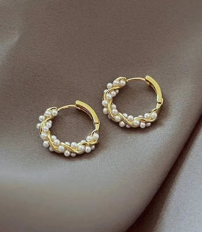 Pendientes circulares de perlas de imitación francesas, pendientes de aro redondos pequeños para mujer, pendientes con textura de nuevo diseño, joyería, regalo elegante 1