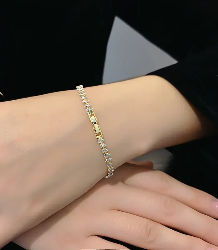 Pulseras de cadena geométrica de cristal romano de lujo para mujer, pulsera de tenis gótica de moda con diamantes de imitación, dije de marquesa, joyería de boda 2