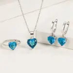 Juegos de joyas para mujer de Plata de Ley 925, anillo de circón con forma de corazón, pendientes, collar, boda, novia, regalos de navidad elegantes 2