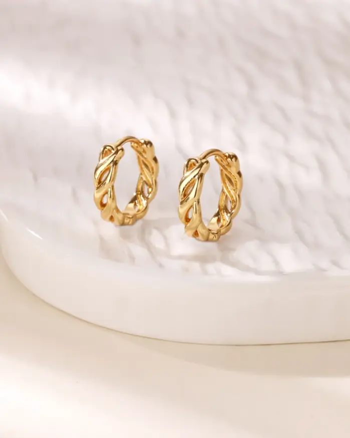 Pendientes de aro con cadena hueca Vintage para mujer, aretes de acero inoxidable de Color dorado, joyería de boda de tendencia 2025 2