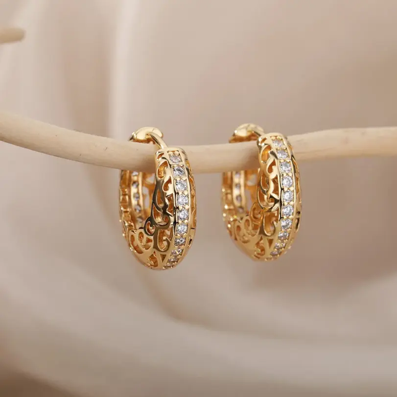 Pendientes de aro de flor hueca de circón para mujer y niña, tejido de acero inoxidable, exquisito pendiente redondo, regalo de joyería de boda 4