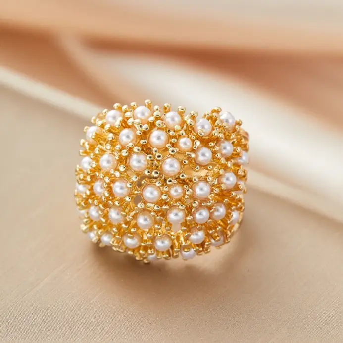 Anillos de perlas con incrustaciones de Color dorado hueco para mujer, accesorios de regalo de cumpleaños, joyería personalizada de moda 2