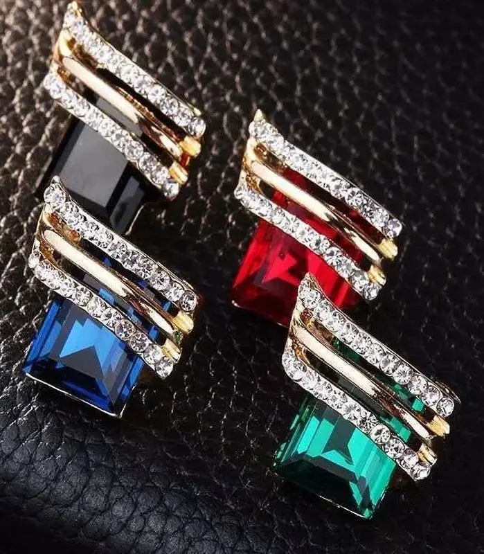 Pendientes de circón chapados en oro a la moda, pendientes de cristal, pendientes de compromiso para mujer, joyería de princesa, regalos de aniversario de cumpleaños 2