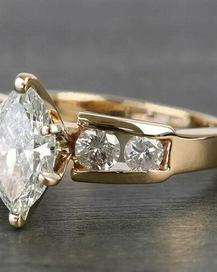 anillos de lujo Marquesa de circonia cúbica de Color dorado para mujer, alianzas de boda a la moda, accesorios femeninos, joyería recién llegada 1