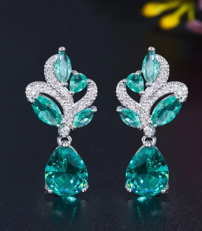 Huitan-pendientes colgantes de circonia cúbica verde para mujer, aretes femeninos de compromiso de boda, accesorios elegantes, regalo elegante 1