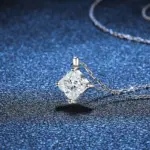 collar con colgante de moissanita de corte princesa para mujer, 0,5 CT, 1ct, plata S925 con cadena de caja chapada en oro, collares para mujer 3