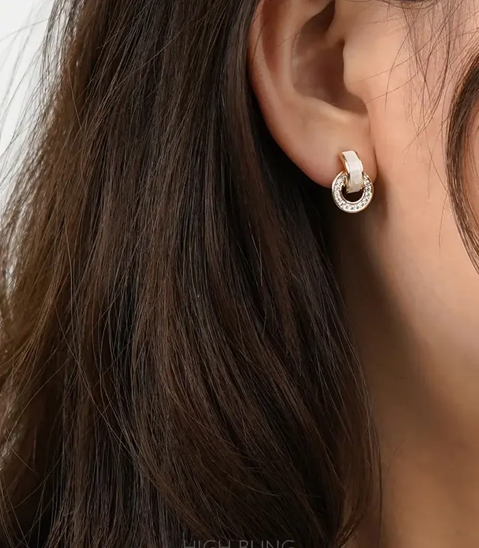 Pendientes circulares coreanos de goteo de aceite blanco para mujer, exquisitos pendientes redondos geométricos de cristal brillante, regalos de joyería para fiesta 2