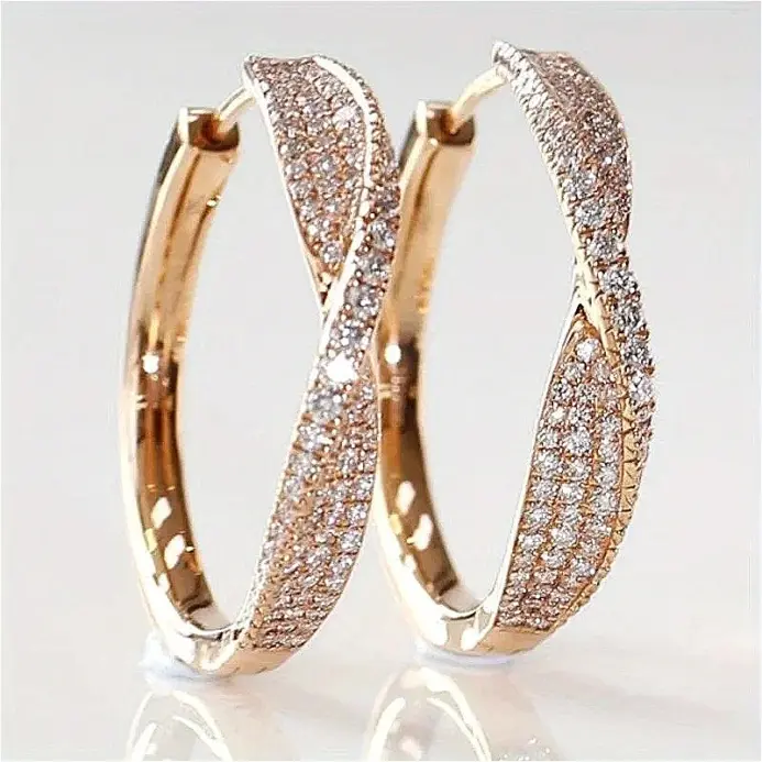 Pendientes de aro chapados en oro con circonita sintética con incrustaciones brillantes de lujo para mujer, accesorios de joyería de boda diarios exquisitos a la moda 1
