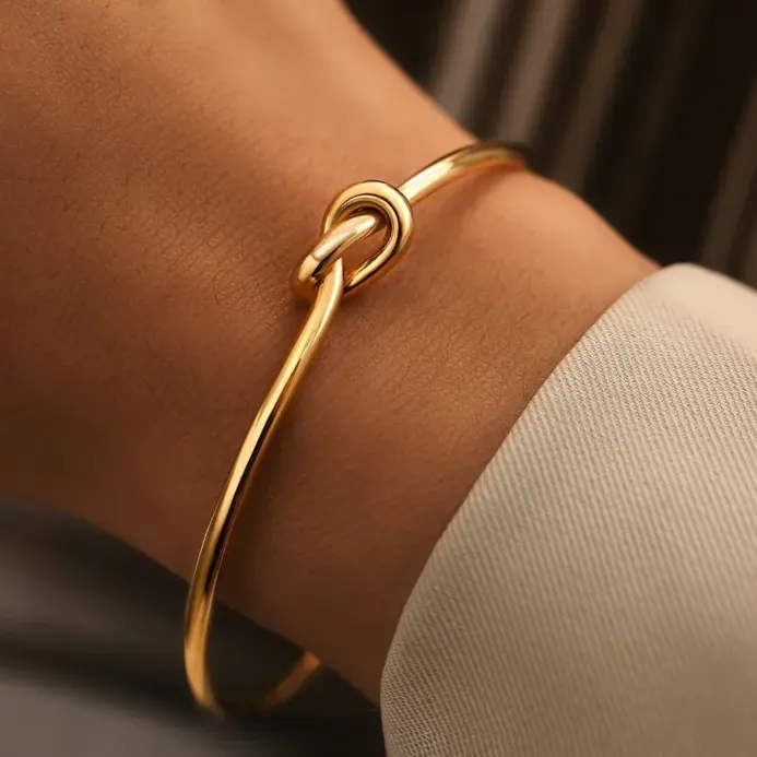 Pulseras de acero inoxidable Vintage para hombre, brazaletes tejidos con textura torcida a la moda para mujer, joyería llamativa, ropa de calle, regalos góticos 1