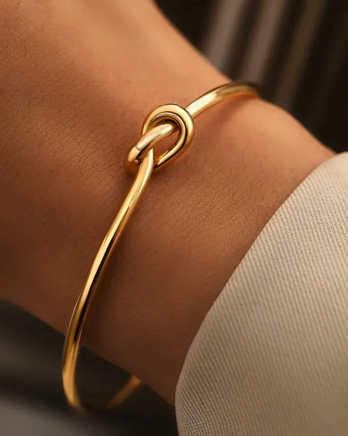 Pulseras de acero inoxidable Vintage para hombre, brazaletes tejidos con textura torcida a la moda para mujer, joyería llamativa, ropa de calle, regalos góticos 1