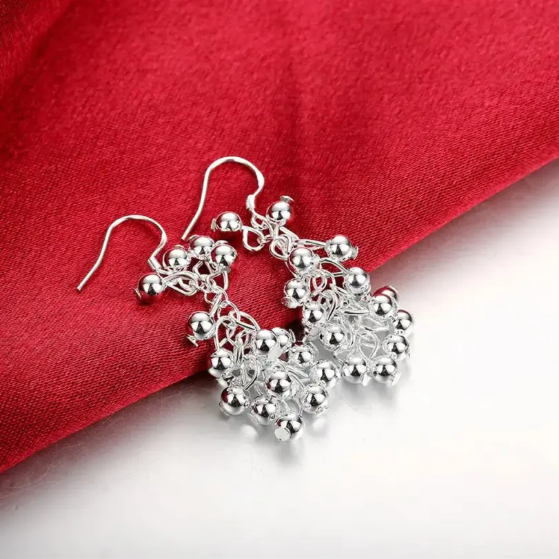 Pendientes colgantes con cuentas de uva creativas de color plateado para mujer, regalos finos de fiesta a la moda, joyería noble elegante 4