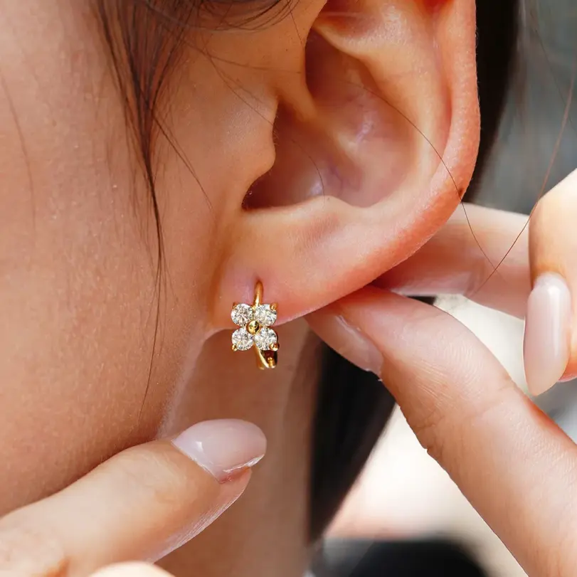 Pendientes 100% de oro auténtico de 18k, diseño clásico lujoso, pendientes de diamantes de 1 quilate, certificado de moissanita y GRA, alta joyería 4