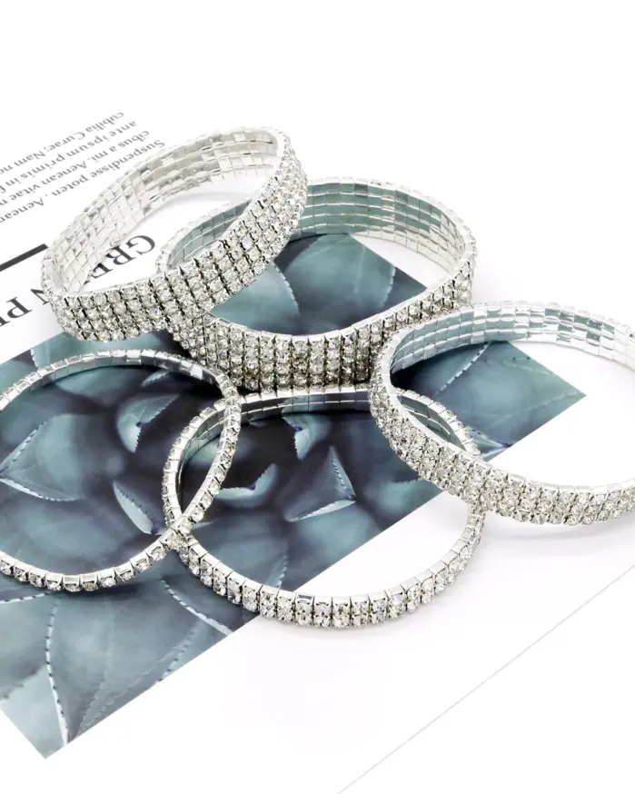 Tobillera de tenis con diamantes de imitación a la moda para mujer, cadena elástica de cristal multicapa en la pierna, pulsera de tobillo para playa de verano, joyería 2