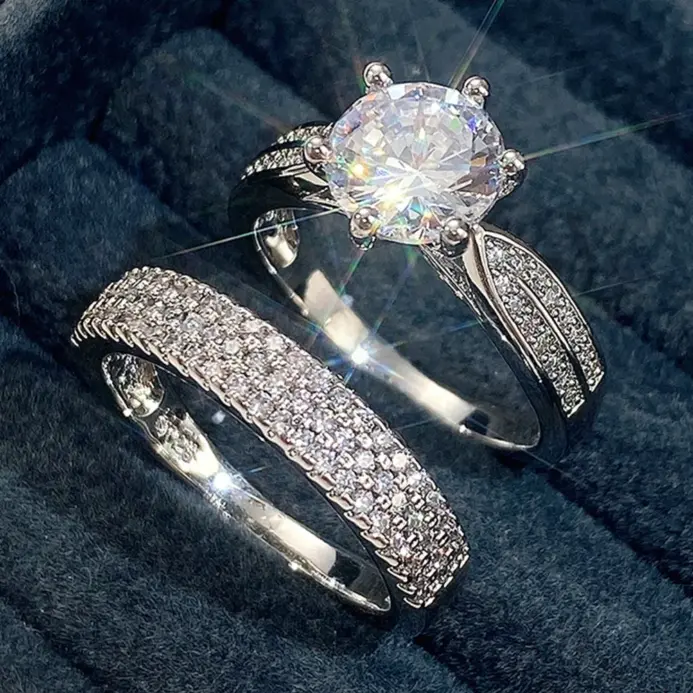 Accesorios elegantes, conjunto de anillos de boda de circón, conjunto plateado de 2 piezas, anillo de diamante Natural, anillos de compromiso brillantes para pareja y niña 1