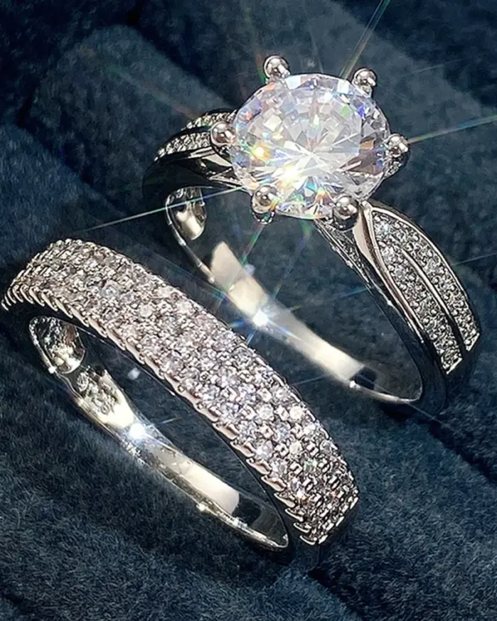 Accesorios elegantes, conjunto de anillos de boda de circón, conjunto plateado de 2 piezas, anillo de diamante Natural, anillos de compromiso brillantes para pareja y niña 1