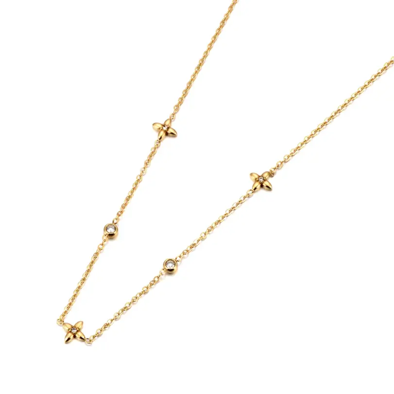 🍀 Pulsera "Trébol de Luz" – Acero 316L, Oro 18K PVD e Impermeable 2