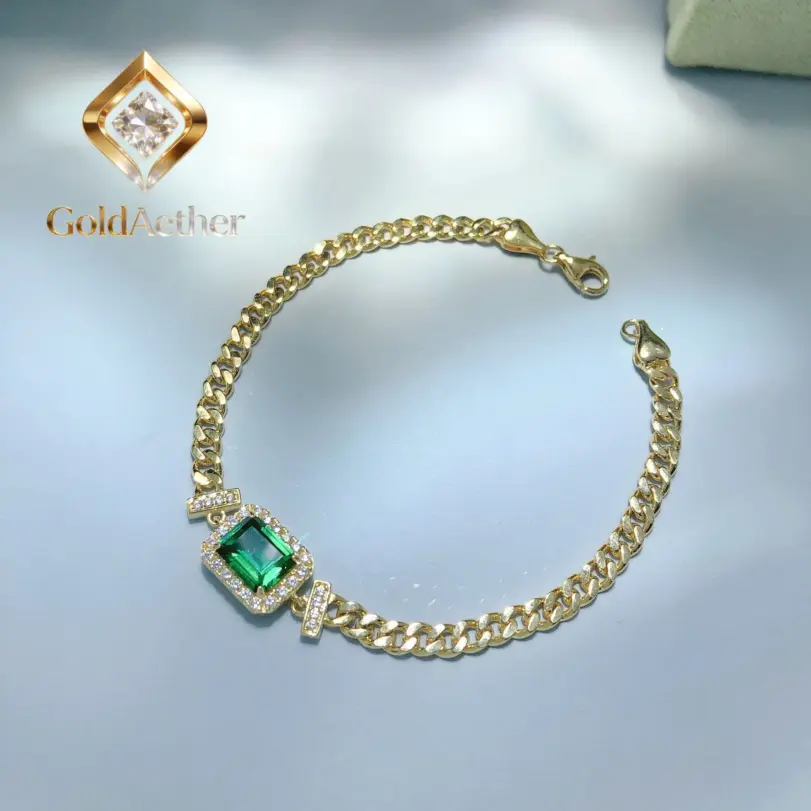 GoldAether - Pulsera de Lujo para Mujer, 100% Oro Real de 18k, Estilo Vintage con Esmeraldas y Diamantes, Pulsera Cuadrada con Moissanita 1