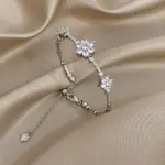 🌸 Brazalete "Flor Trenzada" – Diseño de Lujo y Brillo Espejo 3