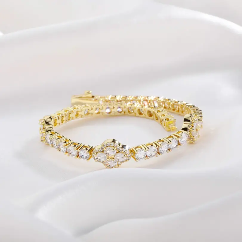 🍀 Pulsera Tennis "Trébol de la Suerte" – Circonia 4mm y Diseño Unisex 3