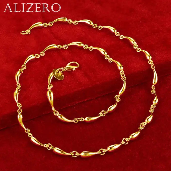 💧 Collar "Eternal Drop" – Gota de Agua en Oro 18K Luxury 2