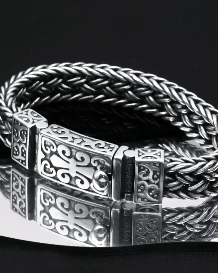 :: 🌿 Pulsera "Eternal Vine Totem" – Amuleto de Cadena Tejida Ancha 1