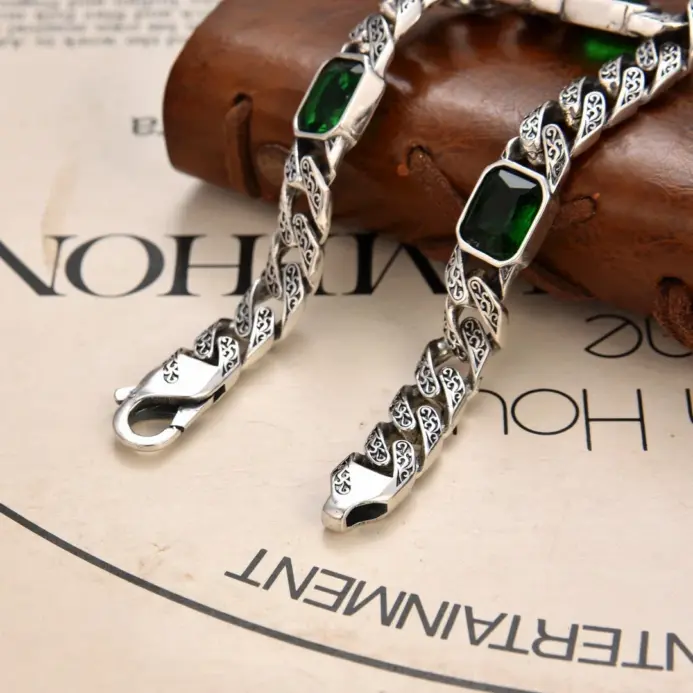 ✨ Pulsera "Tang Dynasty Brilliance" – Plata, Patrón Tang y Diamantes (Estilo Hip-Hop Unisex) 2