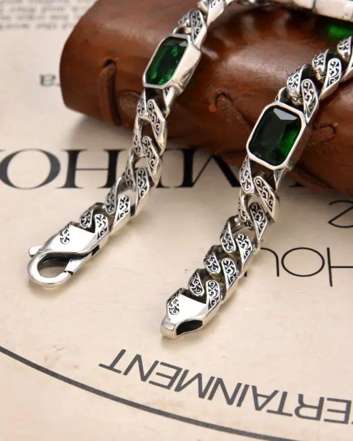 ✨ Pulsera "Tang Dynasty Brilliance" – Plata, Patrón Tang y Diamantes (Estilo Hip-Hop Unisex) 2