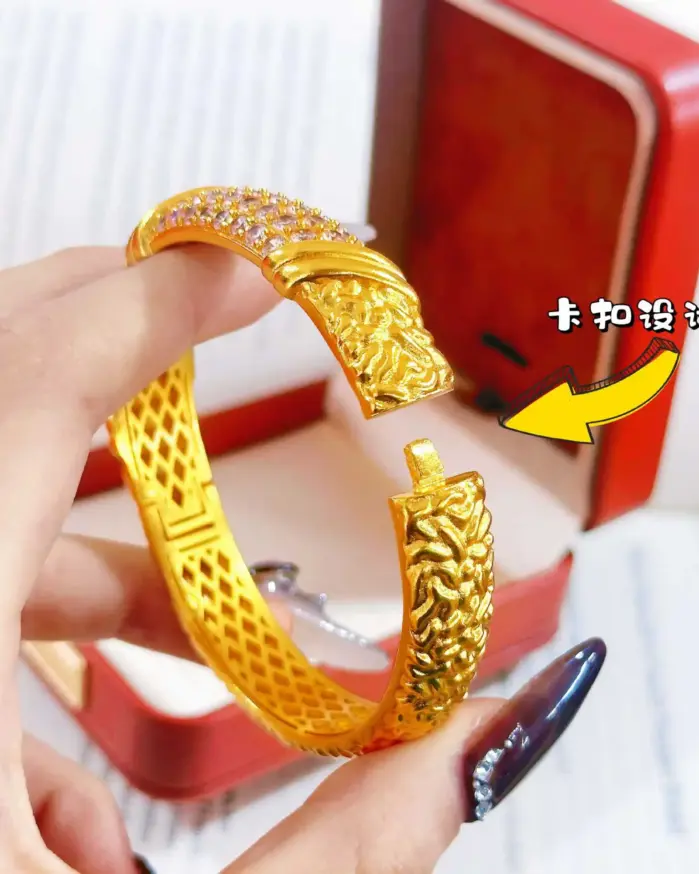 Exquisita Pulsera de Hebilla con Diamantes de Imitación y Diseño de Caleidoscopio, para Mujer, Oro 24K AU999, Detalles Finos 2