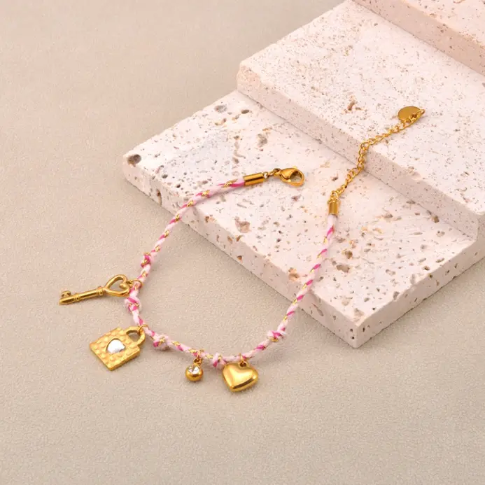 💖 Pulsera "Love Pink" – Acero 316L, Oro 18K PVD e Impermeable 1