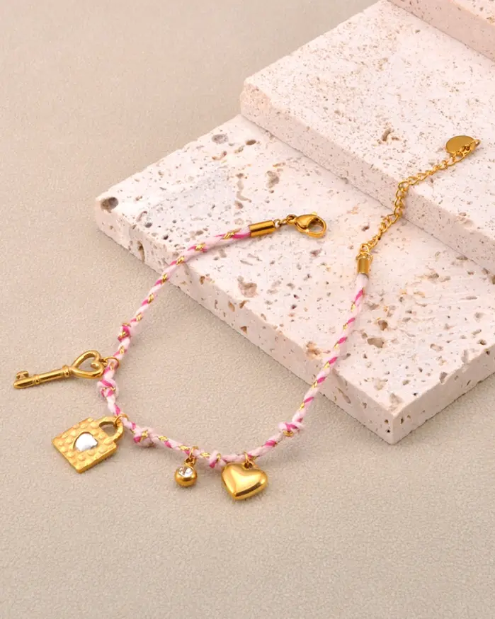 💖 Pulsera "Love Pink" – Acero 316L, Oro 18K PVD e Impermeable 1