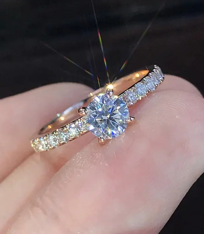 Anillo de compromiso de boda de Plata de Ley 925 para mujer, regalo de cumpleaños romántico para novia, joyería de circón de cristal a la moda 1