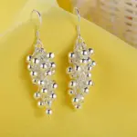 Pendientes colgantes con cuentas de uva creativas de color plateado para mujer, regalos finos de fiesta a la moda, joyería noble elegante 1