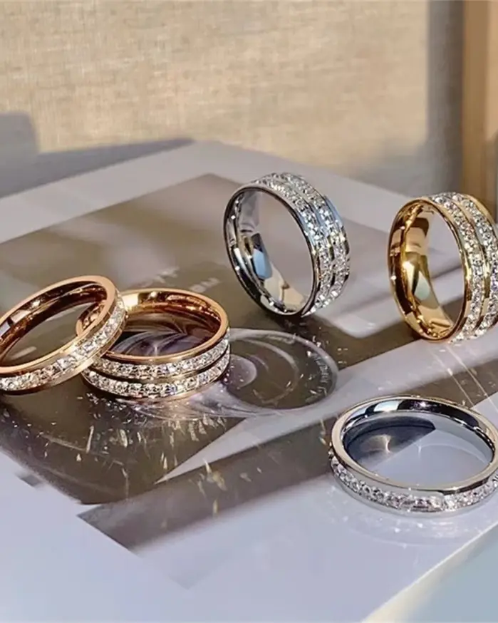 Anillo de acero inoxidable con circonita cuadrada de doble hilera de oro rosa de lujo, joyería romántica para fiesta y boda, regalo para mujer 1