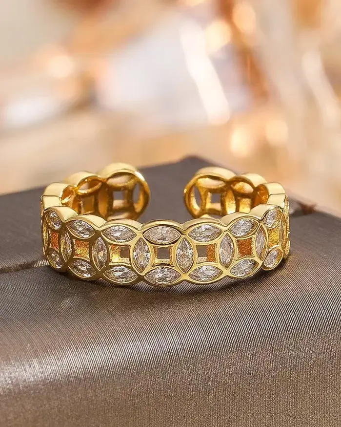 Anillo con diseño de moneda para mujer: un anillo de lujo ligero, de alta gama y elegante, con circonitas incrustadas y un diseño abrible. 1