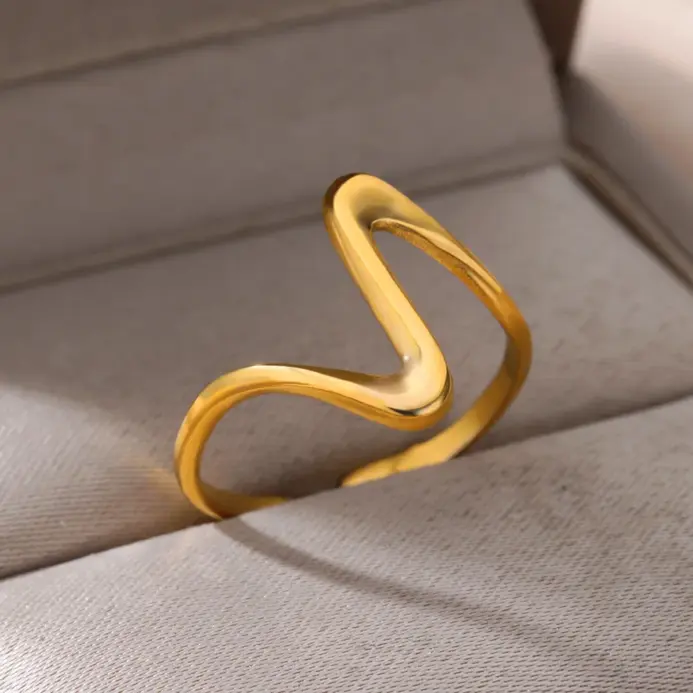 Anillos de acero inoxidable para mujer, anillo abierto resistente al agua de Color dorado, banda para pareja de bodas, regalos de joyería, artículos de envío gratis, anillos 2
