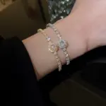 Pulsera de acero inoxidable chapada en oro de 18K ajustable llena de diamantes de imitación para mujer, nueva moda 2026, pulsera de circón cuadrada, joyería 4
