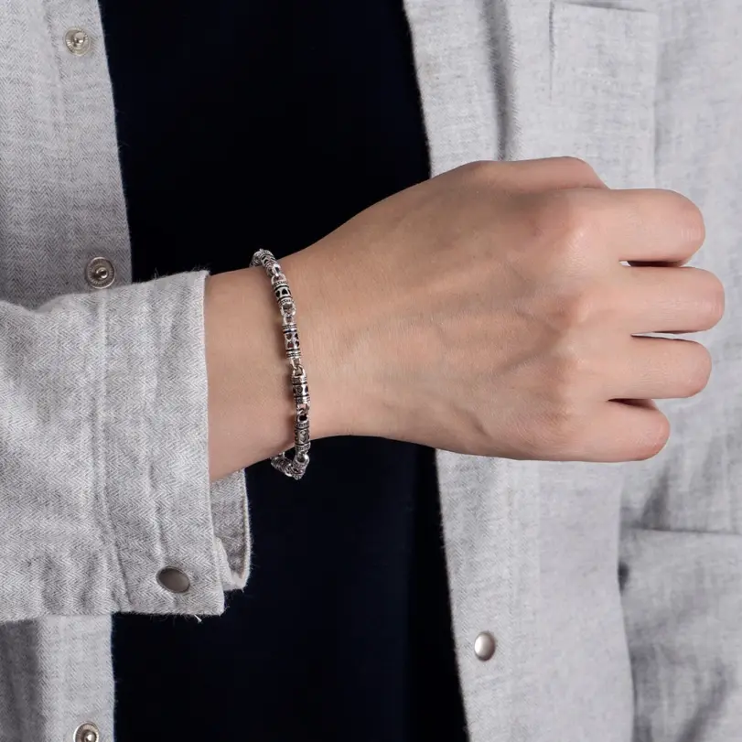 🛡️ Collar "Thai Guardian" – Plata de Ley .925 (Estilo Retro Punk) 5