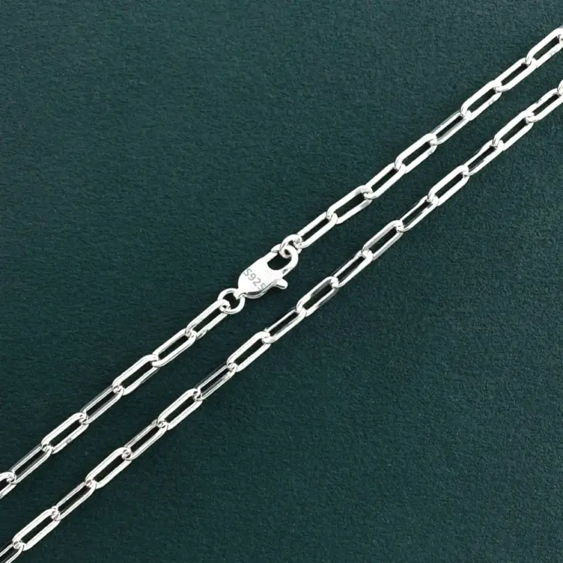 📎 Collar "Andara Legacy" – Plata .925 y Oro 18K Estilo Paperclip 4