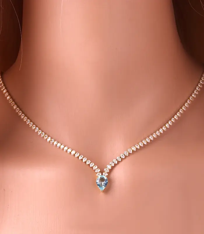 Collar azul claro de circonia cúbica con forma de gota de agua y cadena helada de alta calidad para mujer, joyería para fiesta y boda chapada en oro de 18 quilates 1
