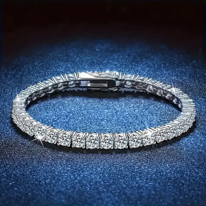 Pulsera de moissanita chapada en platino y plata S925 de alta calidad, joyería de boda con personalidad brillante, pulsera con dijes de regalo para mujer 1