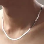 Nuevo collar de cadena de hoja fina de Plata de Ley 925 de 4MM para mujeres y hombres, joyería de lujo para fiesta y boda, regalos de vacaciones para mejores amigos 4