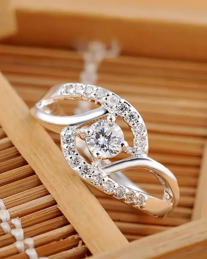 anillos de diamantes de circón brillante de Plata de Ley 925 para mujer, regalos de fiesta de boda, joyería fina, anillos de compromiso 1