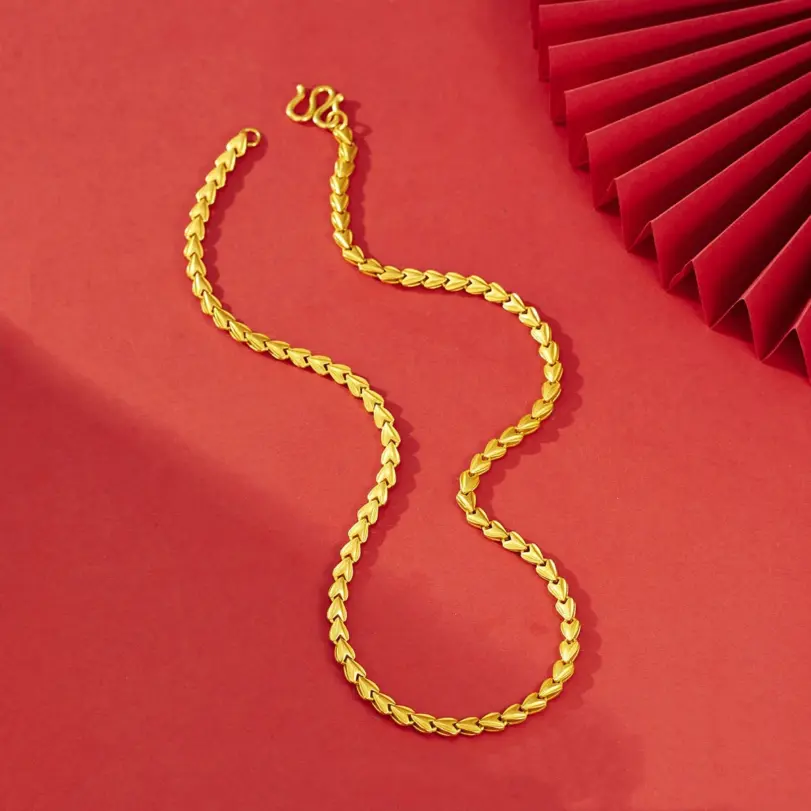 Lujoso collar de amor de oro real de 24 quilates para mujer, cadena de clavícula simple con temperamento de oro au9999 a la moda 3