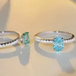 ‌ Elegante Anillo de Plata de Ley S925 para Mujer con Piedra Central Ovalada de 1 Ct y Detalles Redondos, Regalo de Compromiso, Boda o Aniversario 2